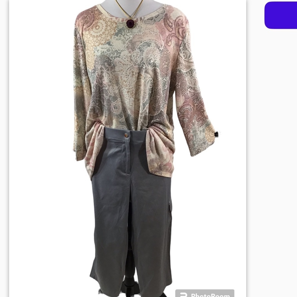 Chico’s Zenergy gray cropped pants + free tunic L